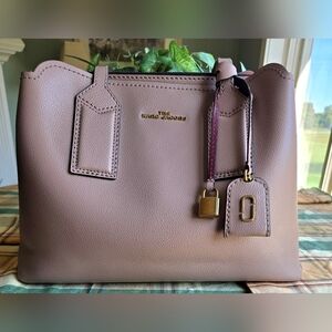The Marc Jacobs Editor Leather Tote Bag